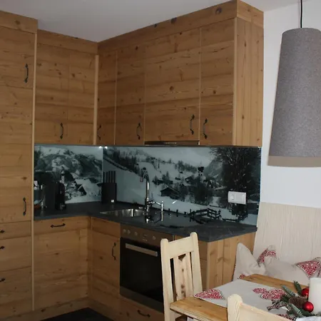 Apartment Hallerwirt Homes