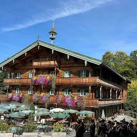Hallerwirt Homes